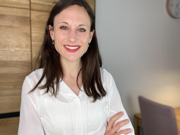 BEKJ_Lisa Laufer